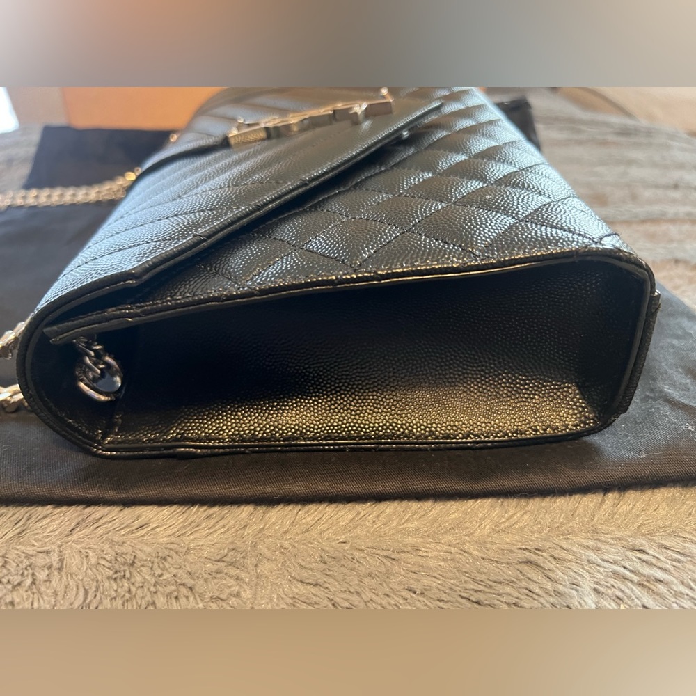 💯Auth BNIB YSL Medium Tri-Quilted Matelasse Bag - Picture 7 of 13